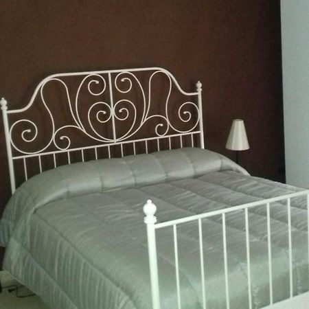 Casa Family & Friends Bed and Breakfast Salerno Buitenkant foto