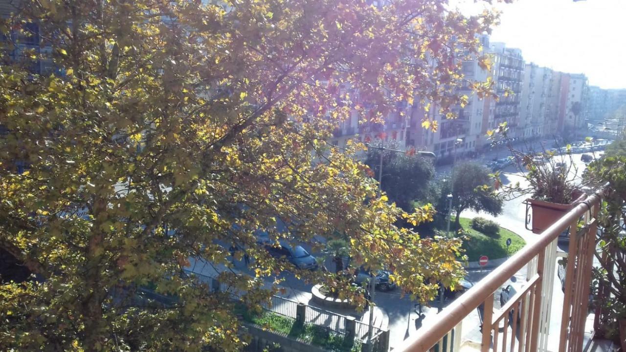 Casa Family & Friends Bed and Breakfast Salerno Buitenkant foto