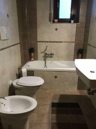 Casa Family & Friends Bed and Breakfast Salerno Buitenkant foto